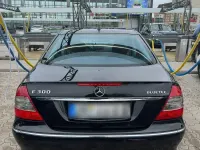 Gebraucht Mercedes E300 Avantgarde 211 PS (155 kW) 2008 Schwarz Limousine