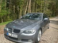 Gebraucht BMW 320 184 PS (135 kW) 2010 Grau Coupé