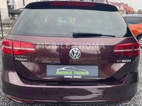 Gebraucht VW Passat Comfortline 150 PS (110 kW) 2016 Rot Kombi