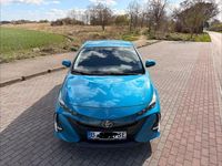 Gebraucht Toyota Prius 122 PS (89 kW) 2019 Blau Kleinwagen
