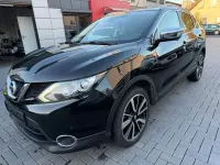 Gebraucht Nissan Qashqai 116 PS (85 kW) 2015 Schwarz SUV