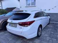 Gebraucht Hyundai i40 Trend 135 PS (99 kW) 2016 Weiß Kombi