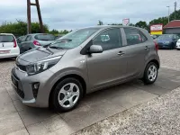 Gebraucht Kia Picanto Edition 7 67 PS (49 kW) 2018 Titanium silver Kleinwagen