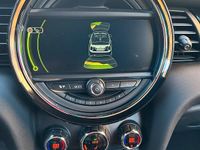 Gebraucht Mini Cooper Cabriolet 136 PS (100 kW) 2017 Grün Cabrio