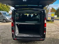 Second-hand Nissan Primastar Tekna 150 CP (110 kW) 2024 Negru Monovolum
