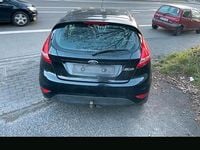 Gebraucht Ford Fiesta 82 PS (60 kW) 2012 Schwarz Kleinwagen