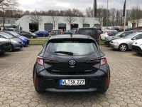 gebraucht Toyota Corolla Business Edition +LED LICHT+NAVI+SITZHEIZUNG+