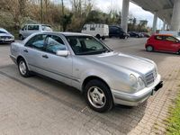 gebraucht Mercedes E220 CDI classic TÜV 1/25