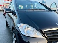 Gebraucht Mercedes A160 95 PS (69 kW) 2010 Schwarz Limousine