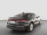 Second-hand Audi A5 Basis 204 CP (150 kW) 2025 Negru Berlinǎ