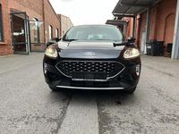 Second-hand Ford Kuga Cool & Connect 225 CP (165 kW) 2022 Negru SUV