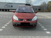Gebraucht Renault Scénic II 135 PS (99 kW) 2005 Rot Van / Kleinbus