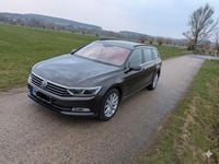 Gebraucht VW Passat Comfortline 150 PS (110 kW) 2016 Braun Kombi