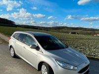 Gebraucht Ford Focus 120 PS (88 kW) 2016 Silber Kombi