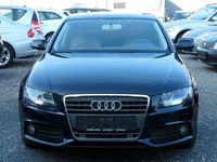 Gebraucht Audi A4 Ambiente 160 PS (117 kW) 2009 Blau Limousine