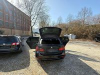Gebraucht BMW 316 120 PS (88 kW) 2015 Schwarz Kombi