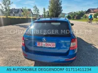 Gebraucht Skoda Octavia Style 179 PS (131 kW) 2016 Blau Kombi