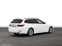 Gebraucht BMW 318 156 PS (114 kW) 2026 Weiß Kombi