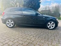 Gebraucht BMW 120 Performance 177 PS (130 kW) 2007 Schwarz Kleinwagen
