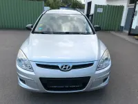 Gebraucht Hyundai i30 Classic 126 PS (92 kW) 2008 Silber Kombi