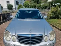 Gebraucht Mercedes E320 Avantgarde 224 PS (164 kW) 2007 Grau Limousine