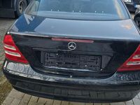 Gebraucht Mercedes C180 Classic 143 PS (105 kW) 2004 Schwarz Limousine