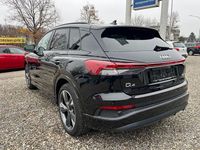 Gebraucht Audi Q4 e-tron Basis 150 kW (204 PS) 2022 Schwarz SUV