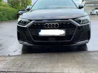 Używany Audi A1 Design 120 KM (88 kW) 2023 Czarny SUV