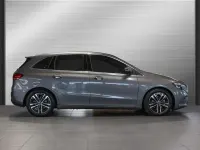 Gebraucht Mercedes B200 Progressive 163 PS (119 kW) 2025 Grau Kleinwagen