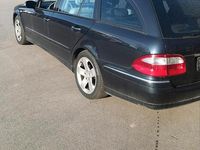 Second-hand Mercedes E320 204 CP (150 kW) 2004 Albastru Break