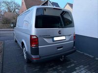Usata VW Transporter 150 CV (110 kW) 2017 Argento Furgone