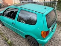 Gebraucht VW Polo Basis 60 PS (44 kW) 1997 Grün Limousine