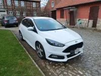 Gebraucht Ford Focus ST 250 PS (183 kW) 2018 Weiß Limousine