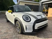 Gebraucht Mini Cooper SE 135 kW (184 PS) 2023 Weiß Kleinwagen