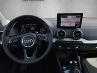 Gebraucht Audi Q2 S-Line 150 PS (110 kW) 2025 Gletscherweiß metallic (metallic) SUV