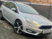 Gebraucht Ford Focus Business Edition 125 PS (91 kW) 2016 Silber Kombi