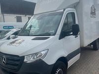 Używany Mercedes Sprinter 140 KM (102 kW) 2019 Biały Van