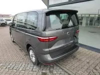 Gebraucht VW Multivan Life 110 PS (80 kW) 2024 Grau Van / Kleinbus