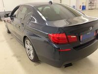 Gebraucht BMW 550 381 PS (280 kW) 2012 Imperialblau Limousine