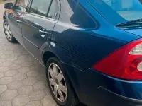 Gebraucht Ford Mondeo Ghia 146 PS (107 kW) 2003 Blau Limousine