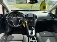 Gebraucht Opel Astra 160 PS (117 kW) 2013 Blau Limousine