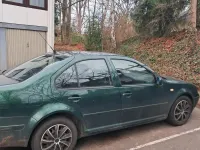 Gebraucht VW Bora 101 PS (74 kW) 1998 Grün Kleinwagen