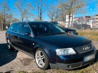 Usado Audi A6 150 HP (110 kW) 1998 Azul Carrinha