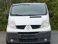 Gebraucht Renault Trafic 90 PS (66 kW) 2012 Weiß Van / Kleinbus