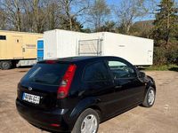 Gebraucht Ford Fiesta 69 PS (50 kW) 2005 Schwarz Kleinwagen