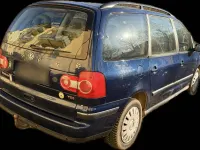 Second-hand VW Sharan 116 CP (85 kW) 2004 Monovolum