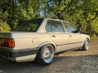 Gebraucht BMW 320 129 PS (94 kW) 1992 Silber Limousine
