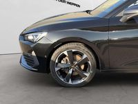 Gebraucht Cupra Leon Basis 190 PS (139 kW) 2024 Mitternachtsschwarz Kleinwagen