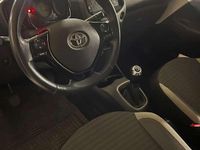 Gebraucht Toyota Aygo X-clusiv 72 PS (52 kW) 2019 Weiß Kleinwagen