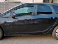 Gebraucht Opel Astra 120 PS (88 kW) 2012 Schwarz Kombi
